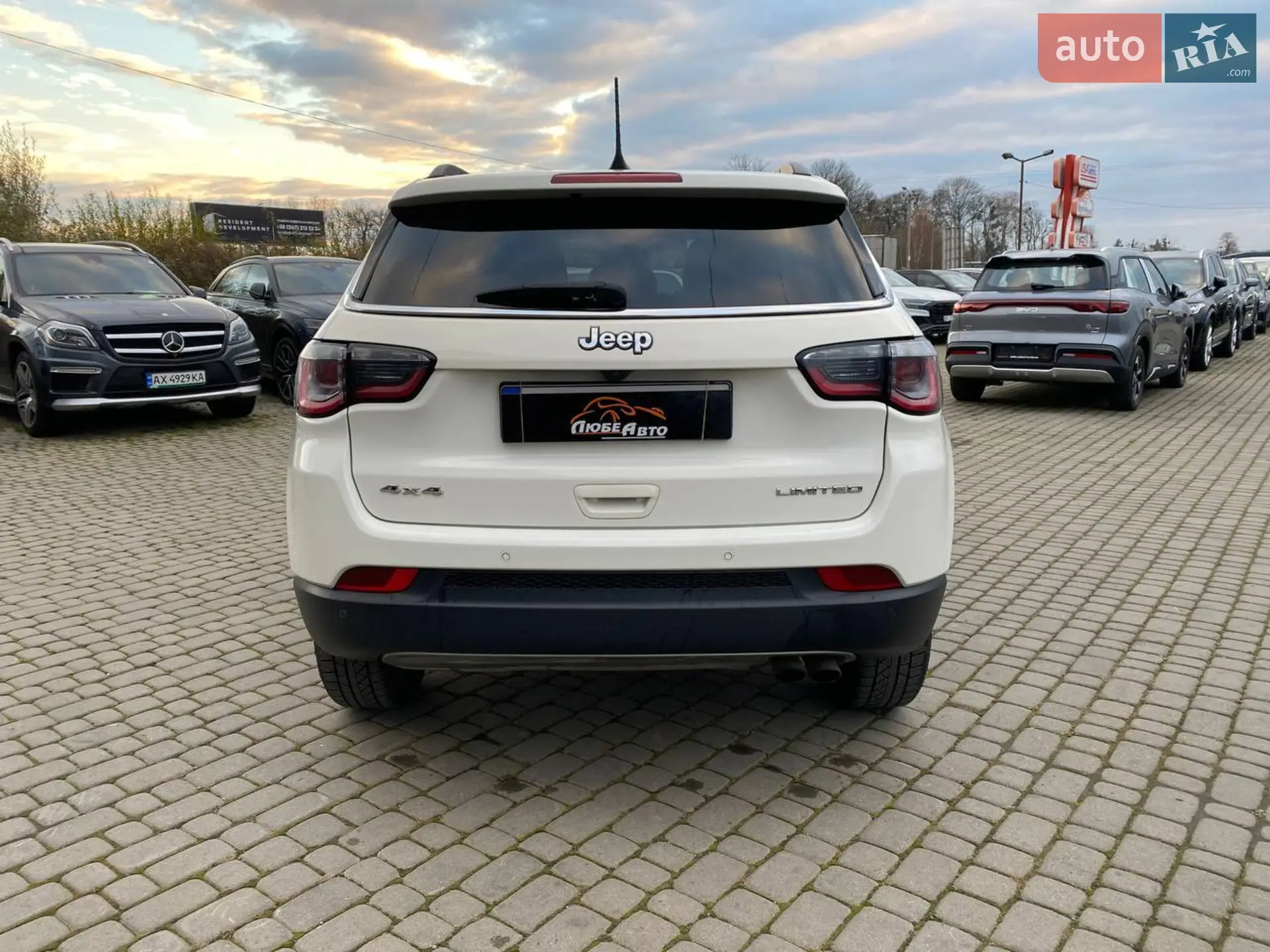 2018 Jeep Compass - мініатюра 6