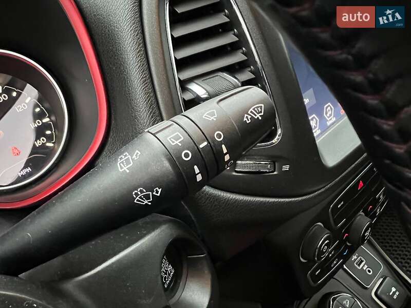 Позашляховик / Кросовер Jeep Compass 2019 в Києві фото 15 Позашляховик / Кросовер Jeep Compass 2019 в Києві