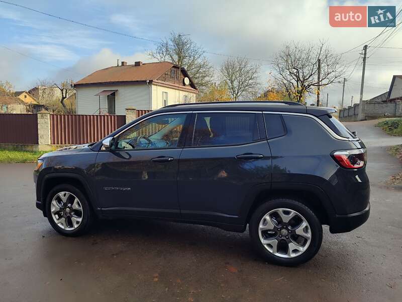 Внедорожник / Кроссовер Jeep Compass 2018 в Дубно