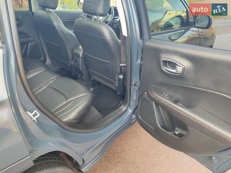 Внедорожник / Кроссовер Jeep Compass 2018 в Дубно