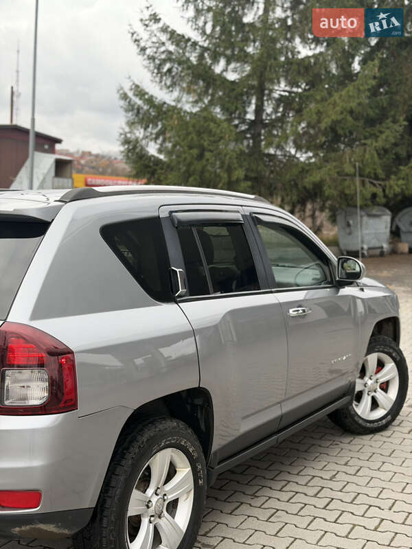 Внедорожник / Кроссовер Jeep Compass 2014 в Хмельницком