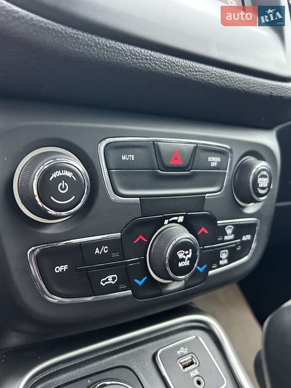 Внедорожник / Кроссовер Jeep Compass 2018 в Сумах