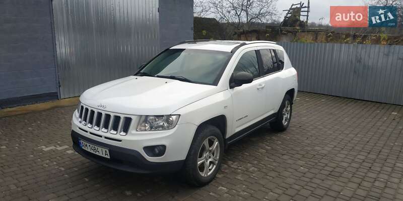 Внедорожник / Кроссовер Jeep Compass 2011 в Умани фото Внедорожник / Кроссовер Jeep Compass 2011 в Умани