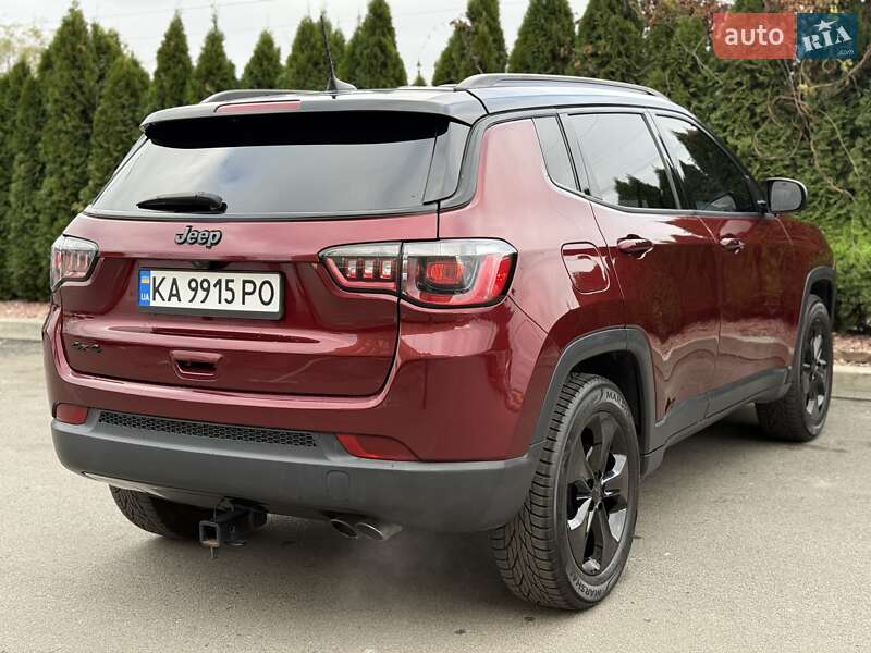 Внедорожник / Кроссовер Jeep Compass 2020 в Киеве