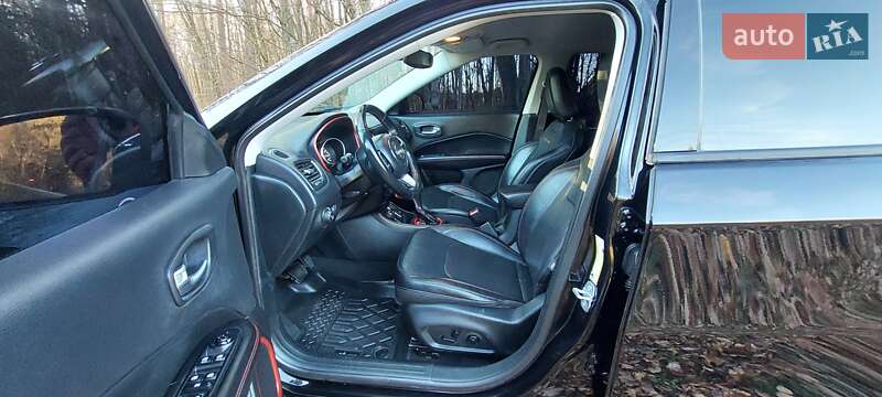 Позашляховик / Кросовер Jeep Compass 2017 в Дубні фото 13 Позашляховик / Кросовер Jeep Compass 2017 в Дубні