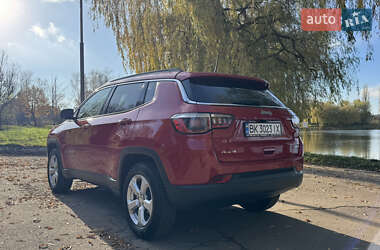 Внедорожник / Кроссовер Jeep Compass 2017 в Ровно