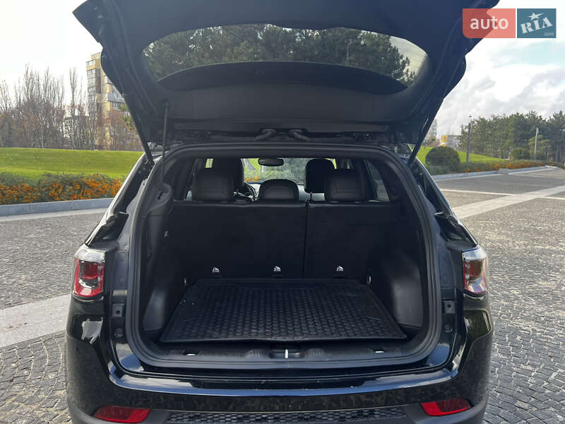 Внедорожник / Кроссовер Jeep Compass 2020 в Днепре фото 32 Внедорожник / Кроссовер Jeep Compass 2020 в Днепре