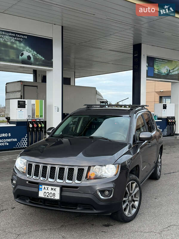 Внедорожник / Кроссовер Jeep Compass 2015 в Днепре фото 2 Внедорожник / Кроссовер Jeep Compass 2015 в Днепре
