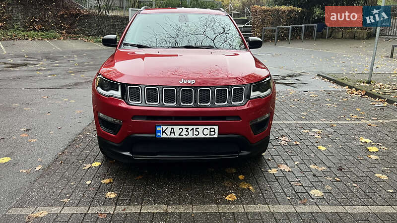 Внедорожник / Кроссовер Jeep Compass 2018 в Харькове