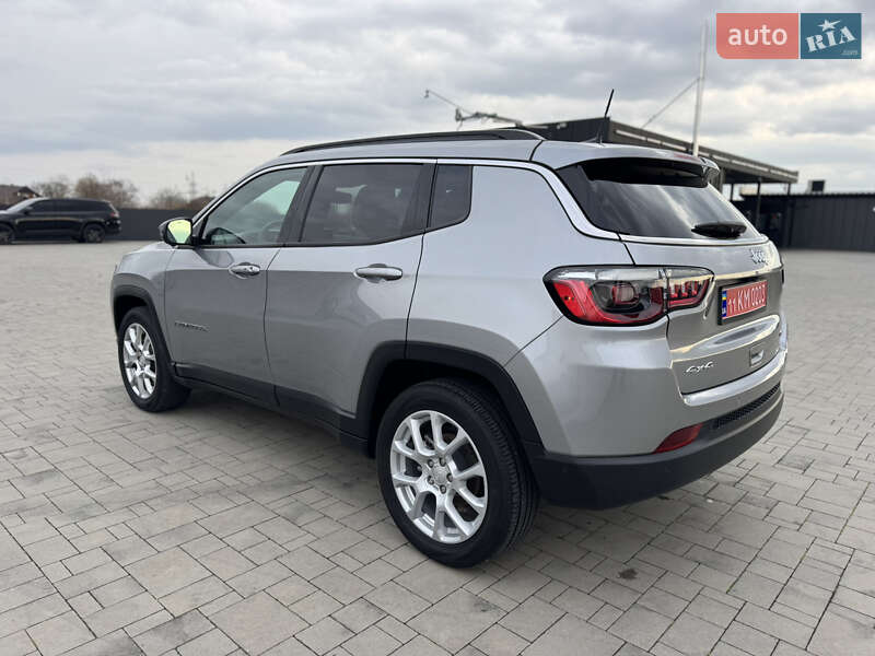 Внедорожник / Кроссовер Jeep Compass 2023 в Калуше