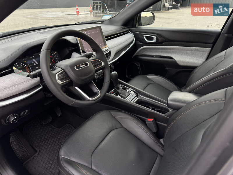 Внедорожник / Кроссовер Jeep Compass 2023 в Калуше