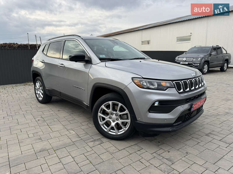Внедорожник / Кроссовер Jeep Compass 2023 в Калуше