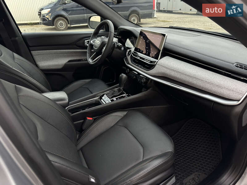 Внедорожник / Кроссовер Jeep Compass 2023 в Калуше