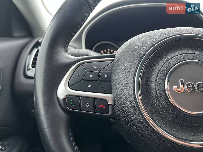 Внедорожник / Кроссовер Jeep Compass 2018 в Киеве