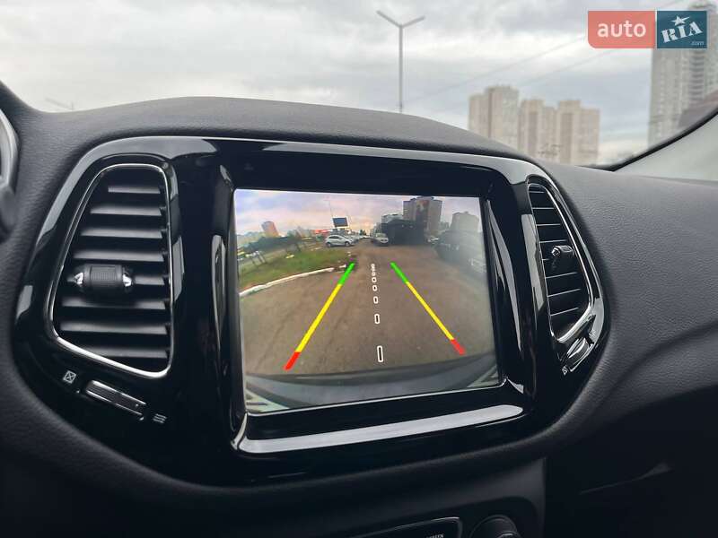 Внедорожник / Кроссовер Jeep Compass 2018 в Киеве