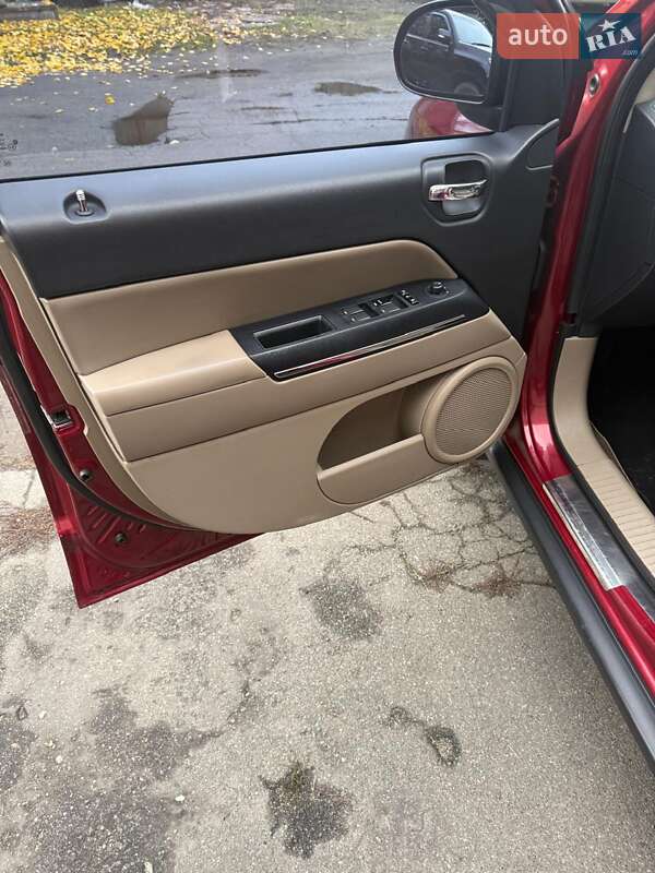 Внедорожник / Кроссовер Jeep Compass 2011 в Киеве фото 8 Внедорожник / Кроссовер Jeep Compass 2011 в Киеве