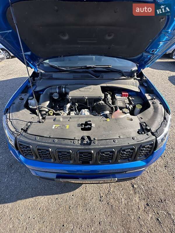 Внедорожник / Кроссовер Jeep Compass 2023 в Белогородке