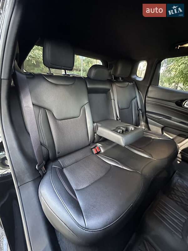 Позашляховик / Кросовер Jeep Compass 2025 в Білогородці