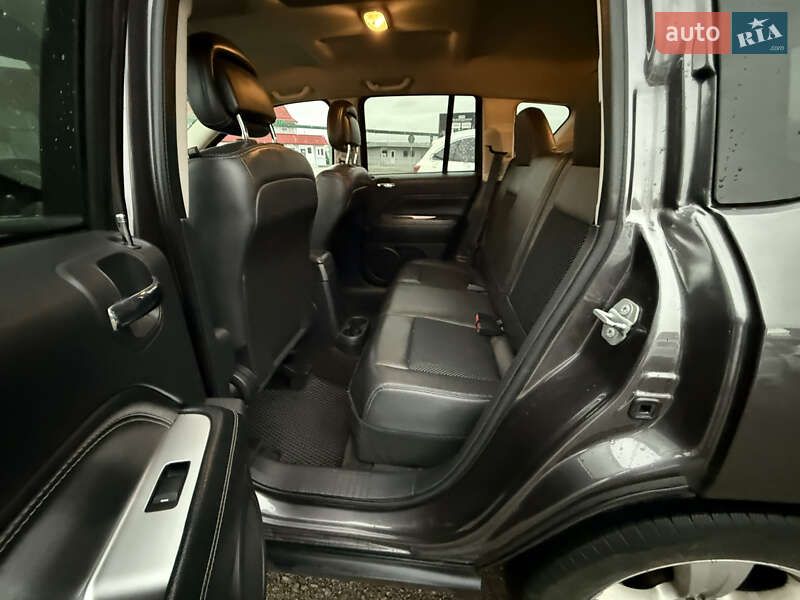 Внедорожник / Кроссовер Jeep Compass 2014 в Киеве фото 14 Внедорожник / Кроссовер Jeep Compass 2014 в Киеве