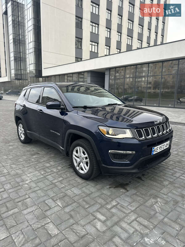 Позашляховик / Кросовер Jeep Compass 2018 в Дніпрі