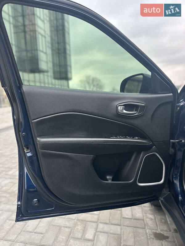 Позашляховик / Кросовер Jeep Compass 2018 в Дніпрі