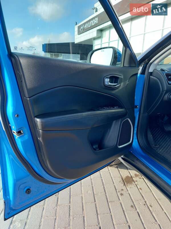 Позашляховик / Кросовер Jeep Compass 2019 в Полтаві фото 12 Позашляховик / Кросовер Jeep Compass 2019 в Полтаві
