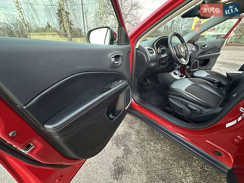 Позашляховик / Кросовер Jeep Compass 2018 в Первомайську