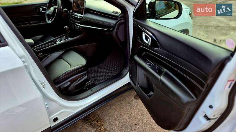 Внедорожник / Кроссовер Jeep Compass 2024 в Днепре