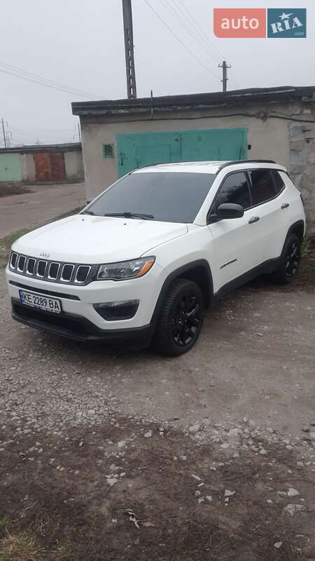 Позашляховик / Кросовер Jeep Compass 2017 в Кам'янському