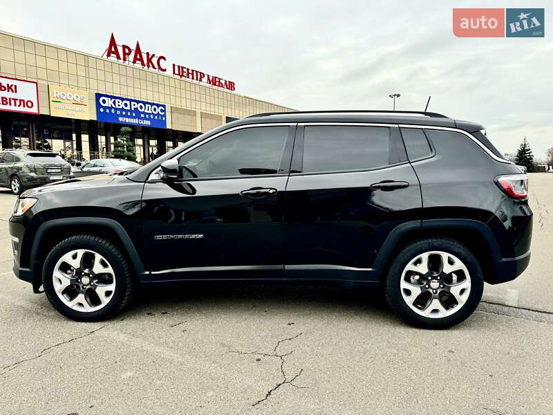 Внедорожник / Кроссовер Jeep Compass 2018 в Киеве