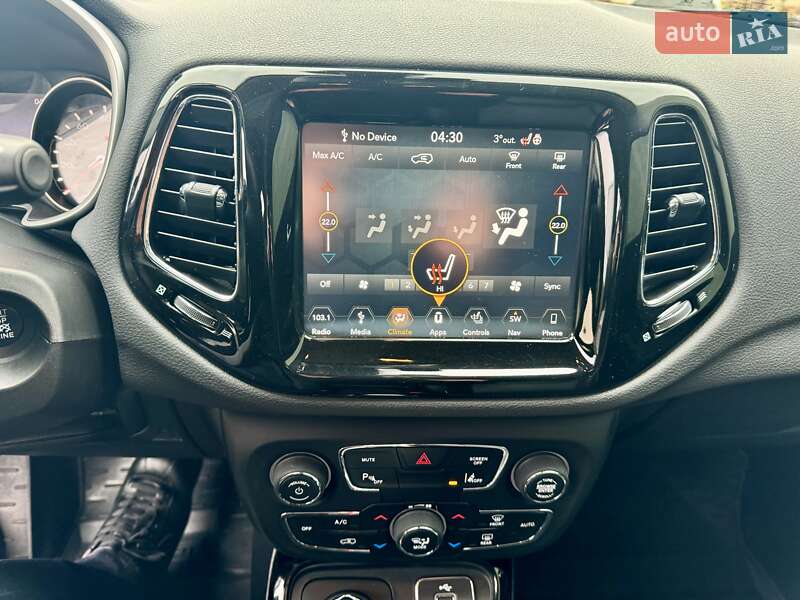 Внедорожник / Кроссовер Jeep Compass 2018 в Киеве