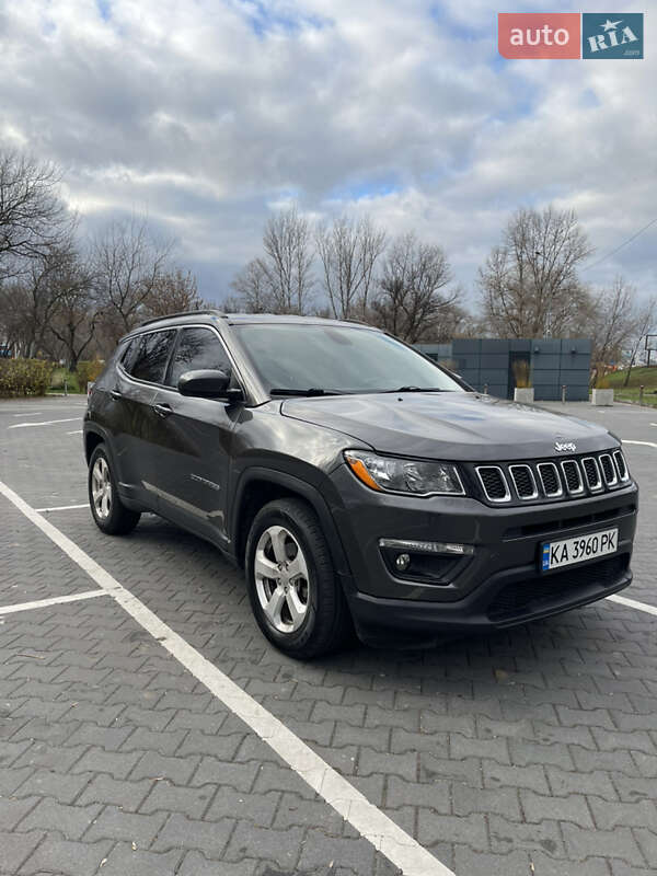 Внедорожник / Кроссовер Jeep Compass 2018 в Киеве