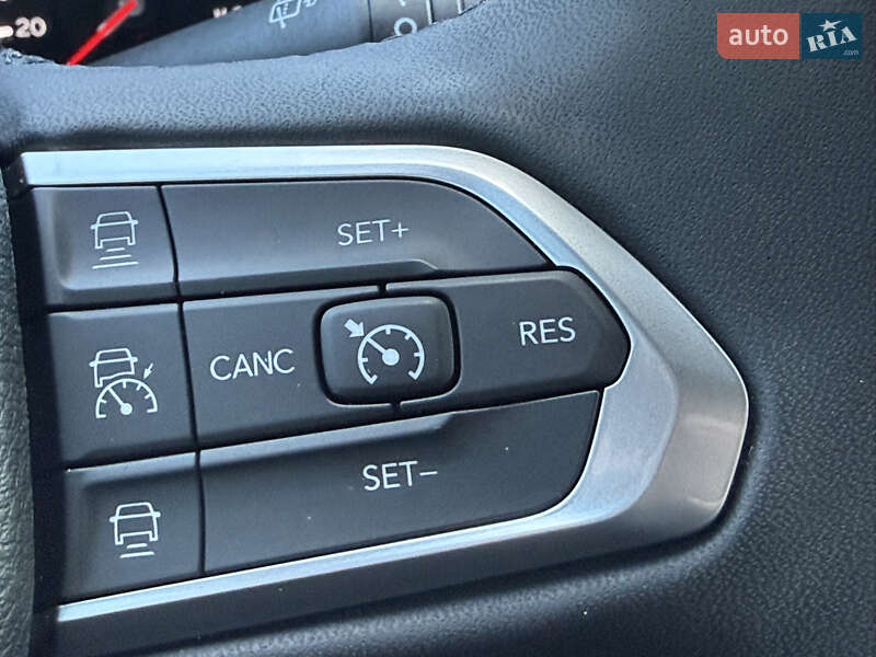 Позашляховик / Кросовер Jeep Compass 2023 в Києві фото 19 Позашляховик / Кросовер Jeep Compass 2023 в Києві