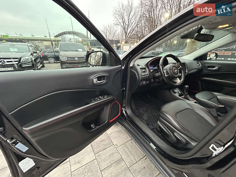 Внедорожник / Кроссовер Jeep Compass 2018 в Виннице