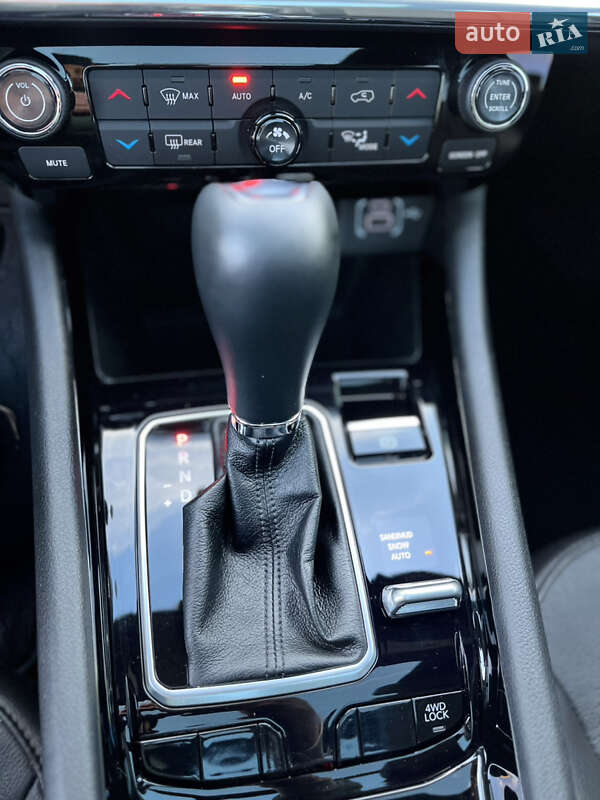 Внедорожник / Кроссовер Jeep Compass 2023 в Львове