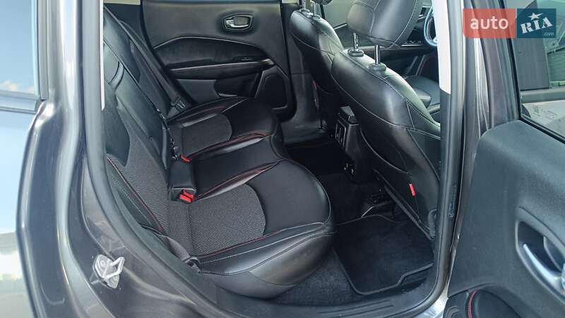 Внедорожник / Кроссовер Jeep Compass 2018 в Киеве фото 7 Внедорожник / Кроссовер Jeep Compass 2018 в Киеве