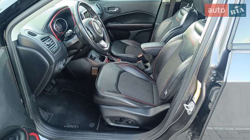 Внедорожник / Кроссовер Jeep Compass 2018 в Киеве фото 12 Внедорожник / Кроссовер Jeep Compass 2018 в Киеве