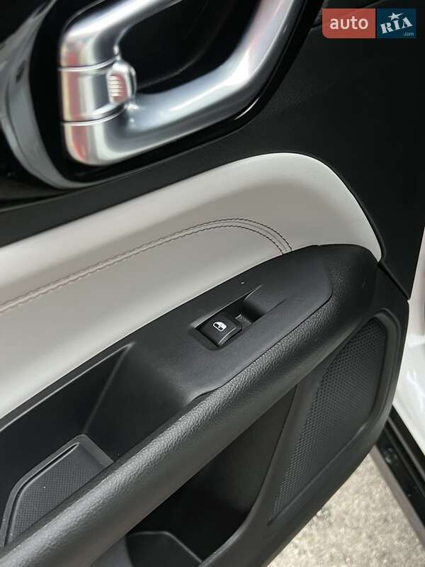 Внедорожник / Кроссовер Jeep Compass 2024 в Харькове