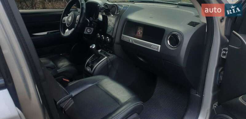 Внедорожник / Кроссовер Jeep Compass 2016 в Киеве фото 13 Внедорожник / Кроссовер Jeep Compass 2016 в Киеве