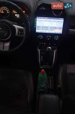 Внедорожник / Кроссовер Jeep Compass 2016 в Киеве