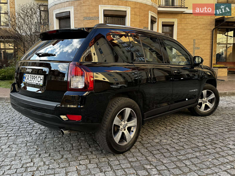 Позашляховик / Кросовер Jeep Compass 2016 в Києві
