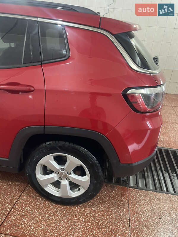 Позашляховик / Кросовер Jeep Compass 2021 в Рівному