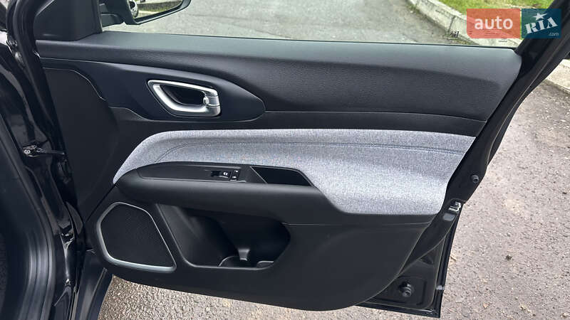 Внедорожник / Кроссовер Jeep Compass 2024 в Дубно