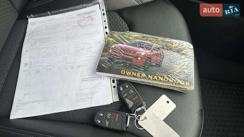 Внедорожник / Кроссовер Jeep Compass 2024 в Дубно