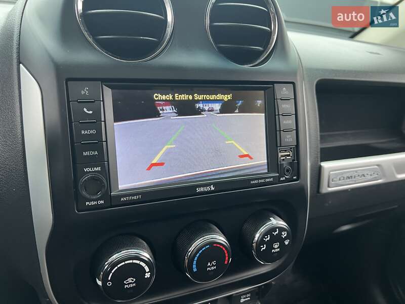 Внедорожник / Кроссовер Jeep Compass 2015 в Богуславе