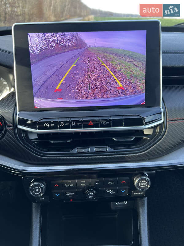 Внедорожник / Кроссовер Jeep Compass 2023 в Киеве