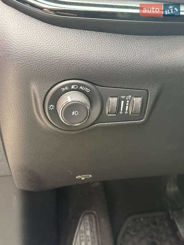 Внедорожник / Кроссовер Jeep Compass 2022 в Киеве фото 29 Внедорожник / Кроссовер Jeep Compass 2022 в Киеве