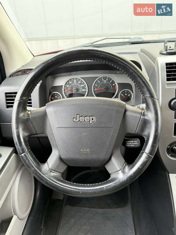 Позашляховик / Кросовер Jeep Compass 2007 в Києві