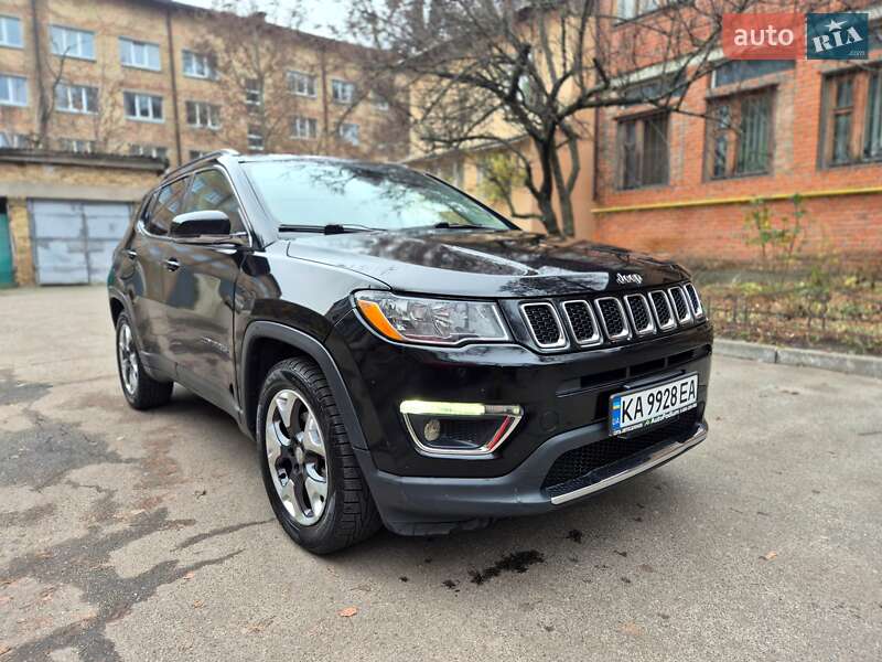 Внедорожник / Кроссовер Jeep Compass 2018 в Киеве фото 2 Внедорожник / Кроссовер Jeep Compass 2018 в Киеве