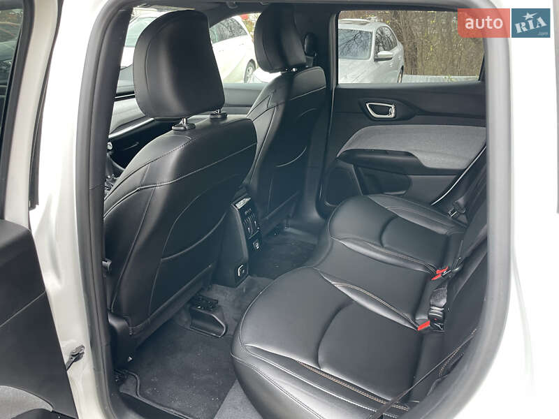 Позашляховик / Кросовер Jeep Compass 2024 в Львові фото 6 Позашляховик / Кросовер Jeep Compass 2024 в Львові